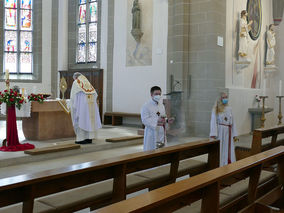 Feierliches Hochamt in St. Crescentius